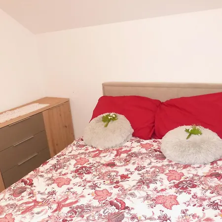 Vineyard Mavrica Сasa de vacaciones *