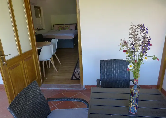 Vakantiehuis Vineyard Mavrica *